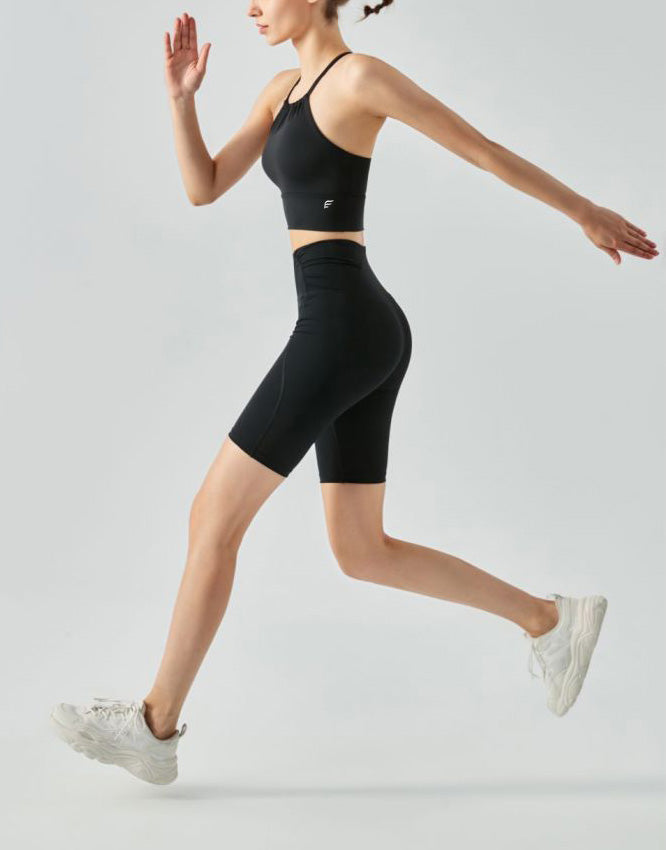 Halter Top Wrinkles Neck Sports Bra