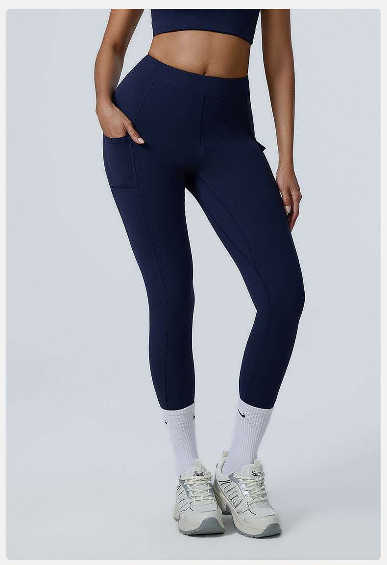 Two Side Pockets Sharp Cut Sports Leggings