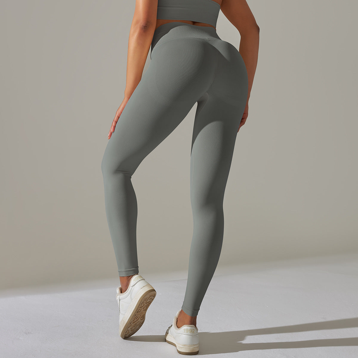 Happy Price Series Vertical Line Stretchy 4 Piece Sports Set