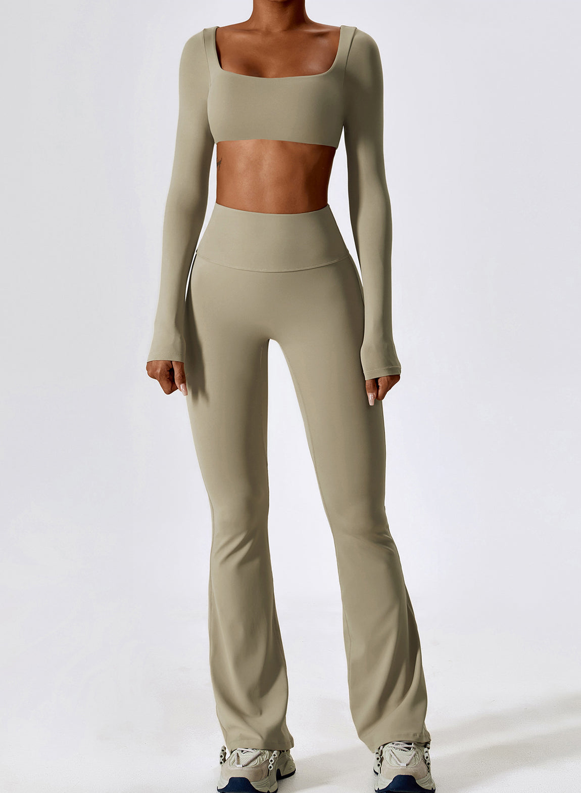 SkinTouch Square Neck Long Sleeves Sports Bra
