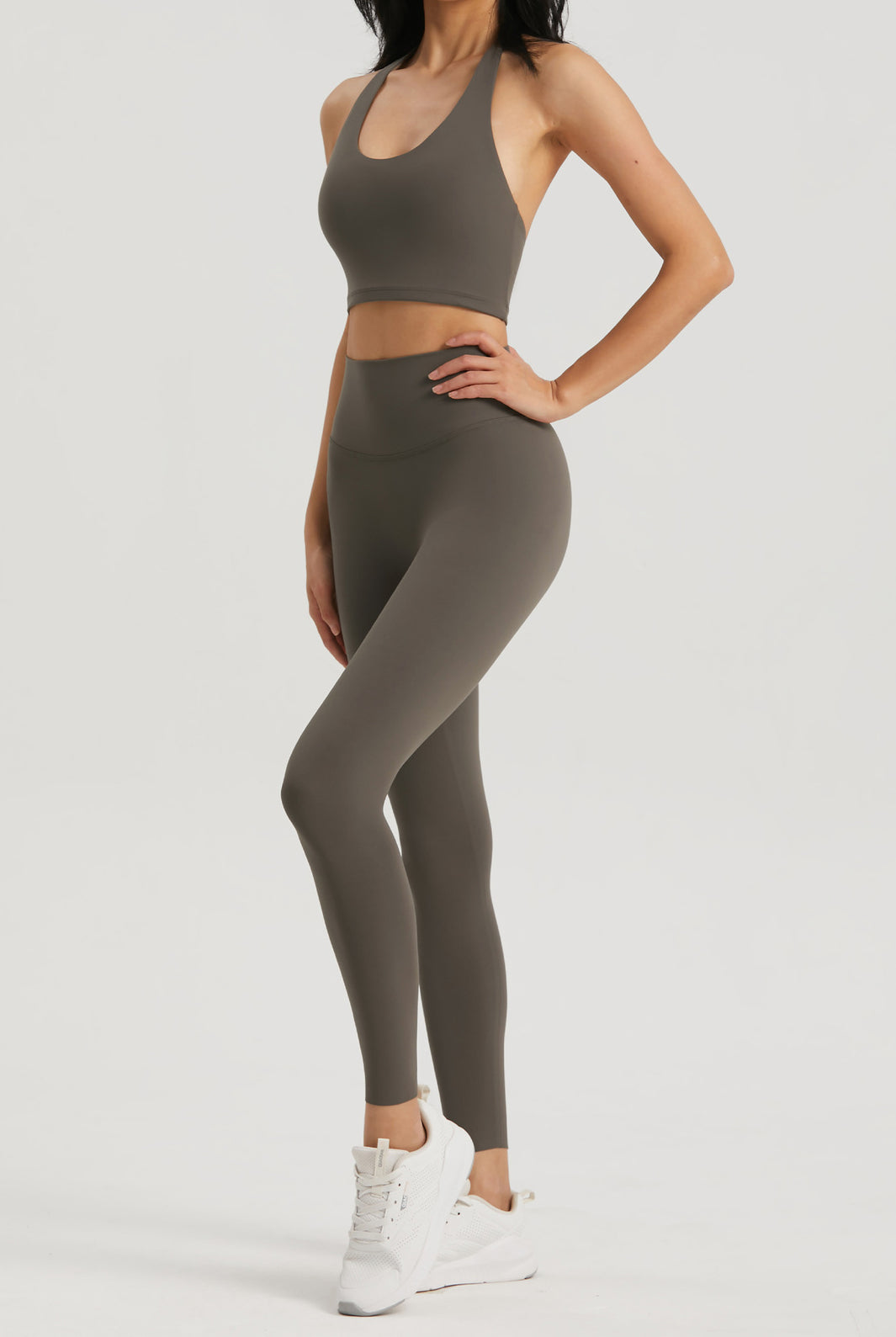 SkinTouch Simple Halter Top Back Beauty Sports Bra