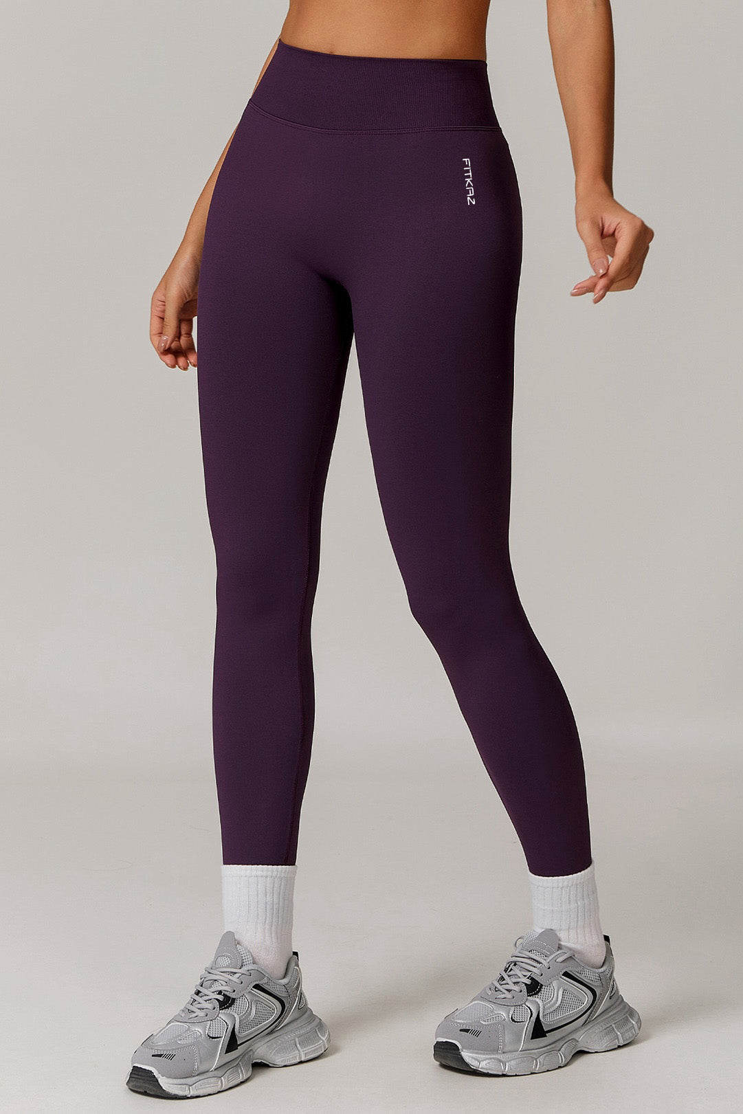 Knitted Seamless V Shape Back Peach Booty Leggings