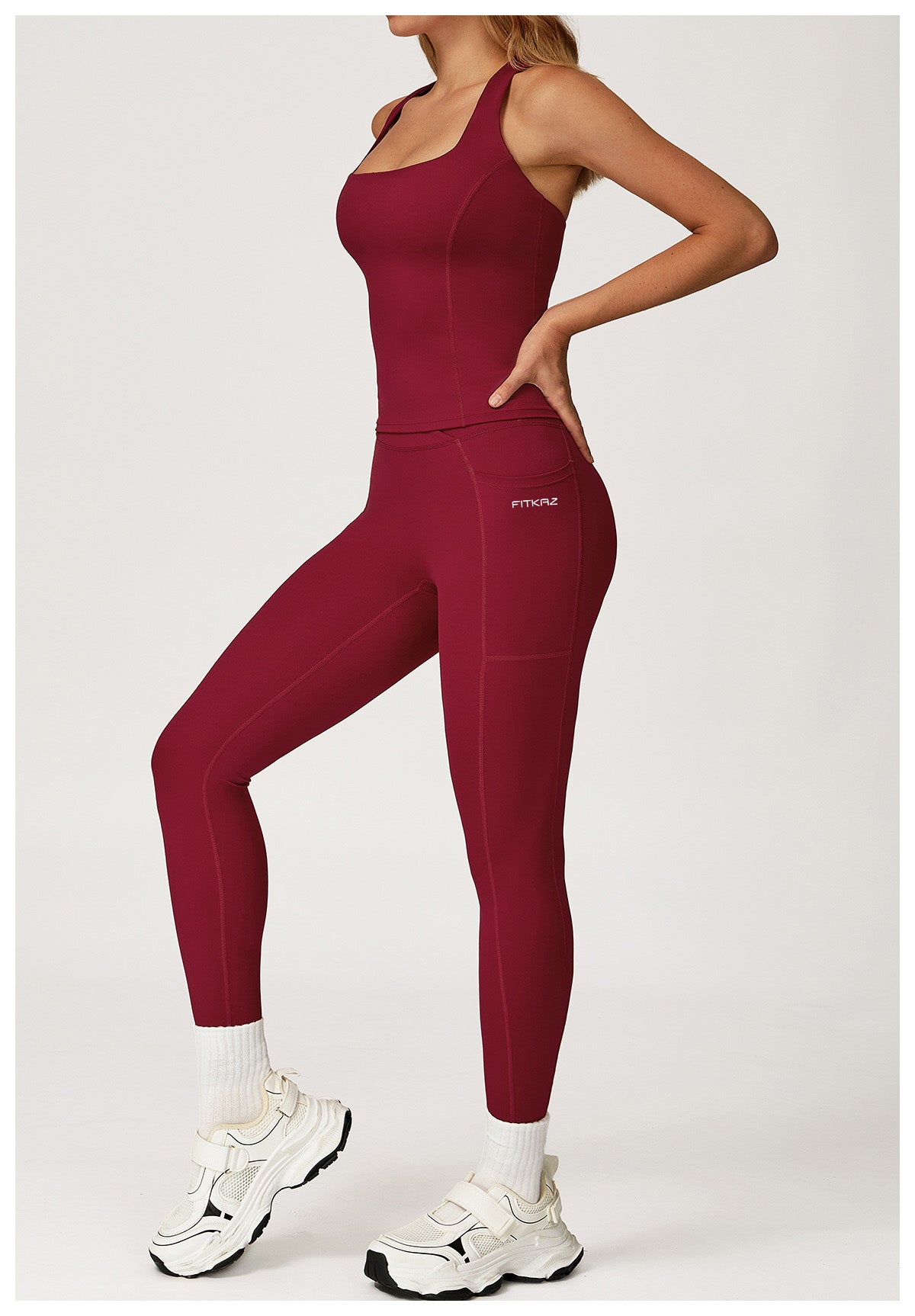 WINTER 26' Cherry Rouge Tank