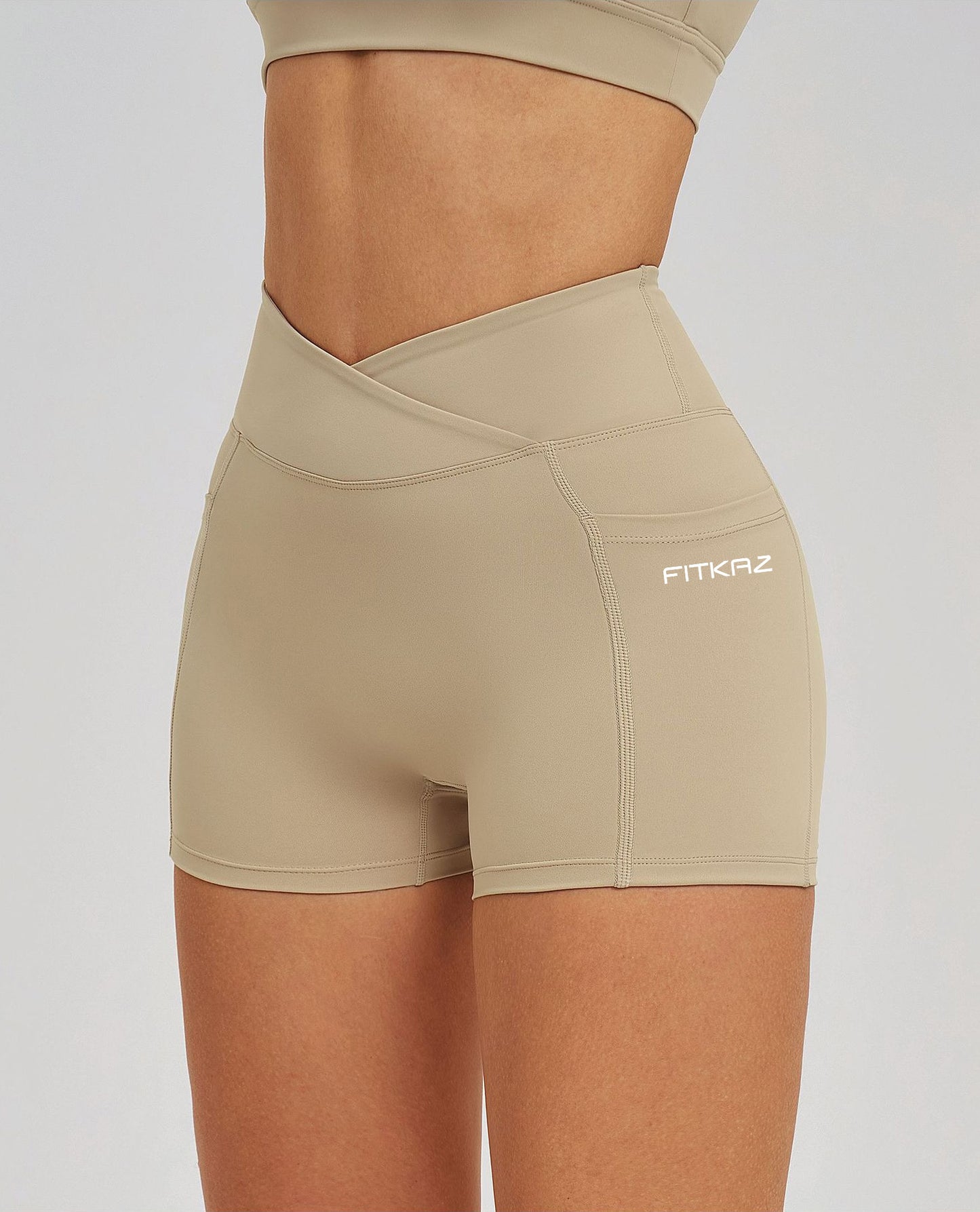 WINTER 26' Ice Cream Pocket Short