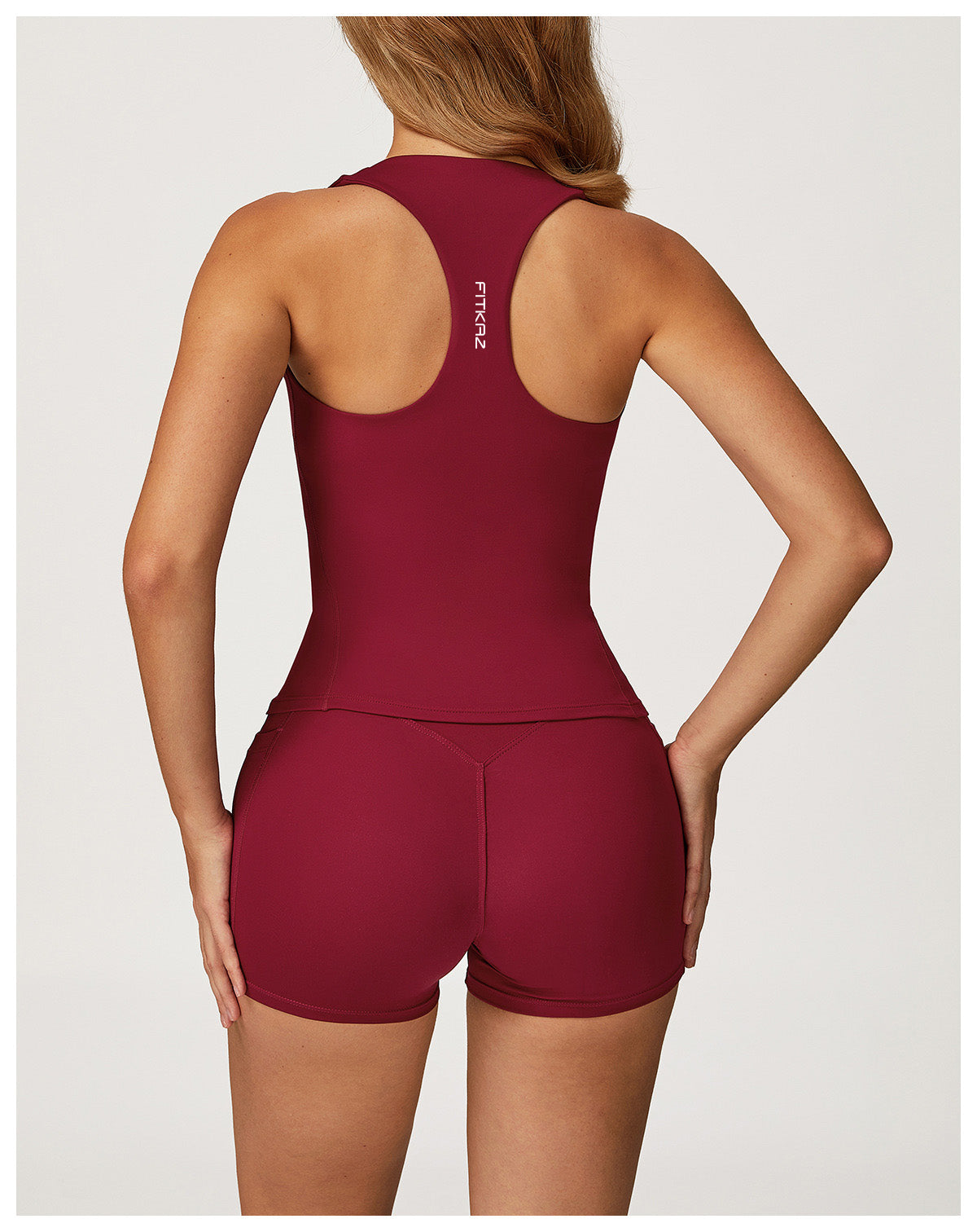 WINTER 26' Cherry Rouge Tank