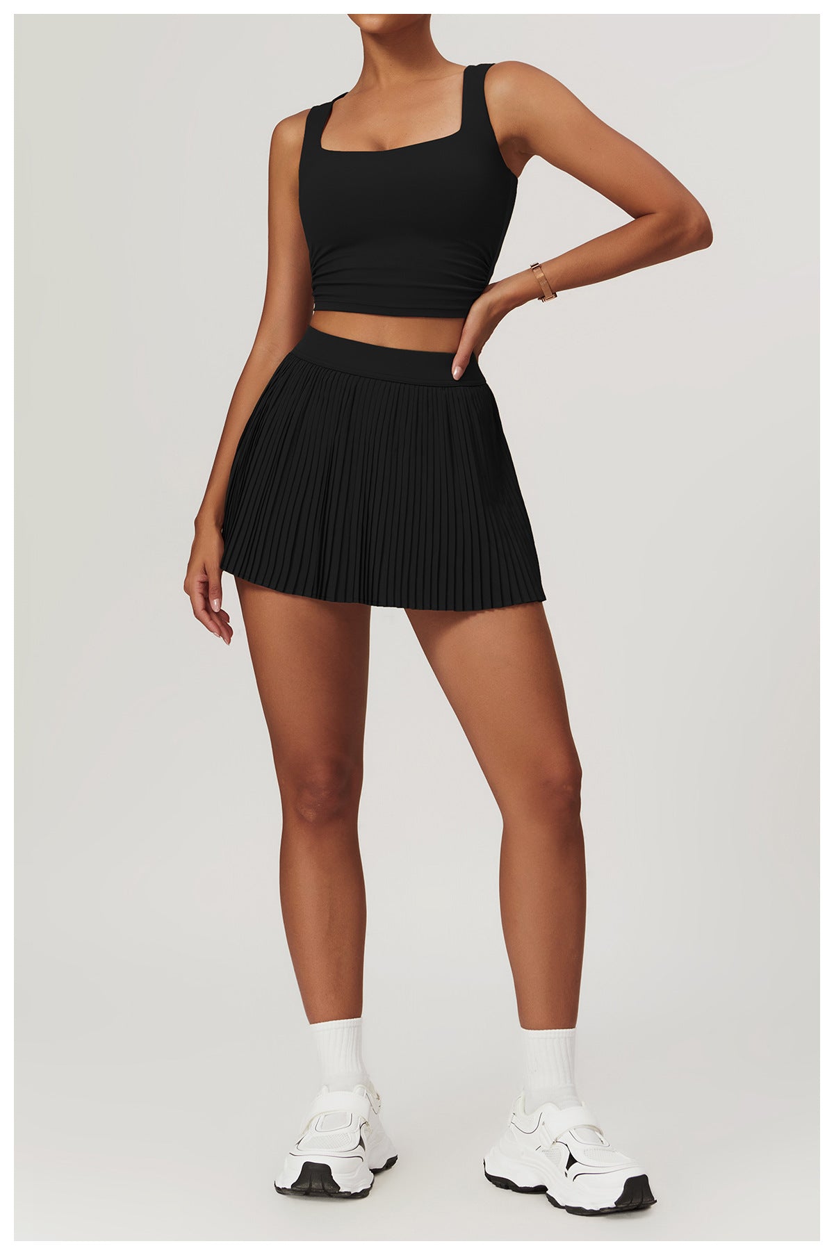 Thick Straps Flat Neck Tank Sports Top