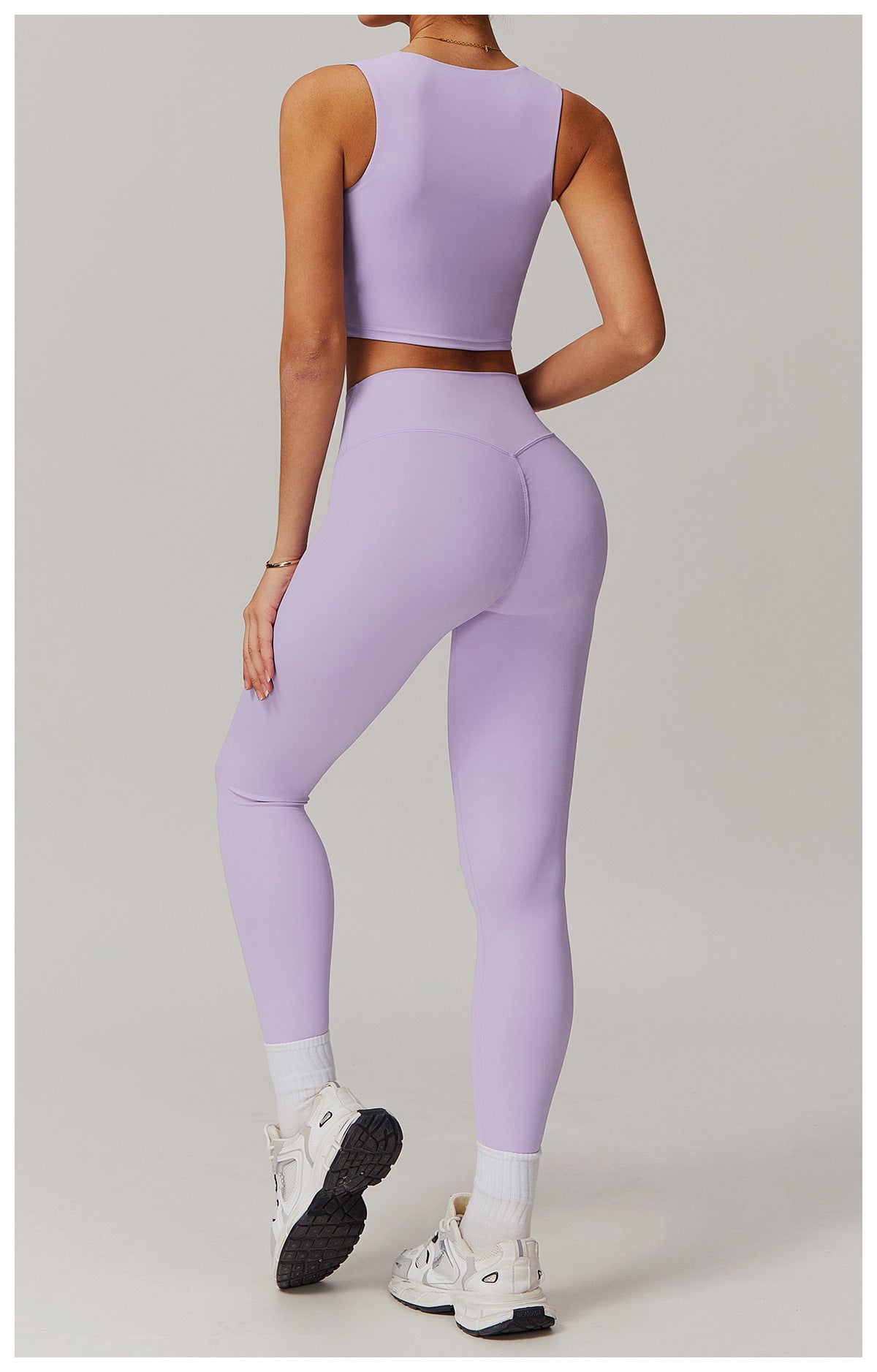 Thick Straps Flat Neck Tank Sports Top