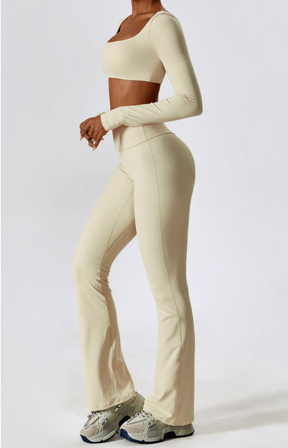 SkinTouch Square Neck Long Sleeves Sports Bra