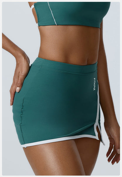 White Line Build-in Shorts Slim Fit Mini Sports Skirts