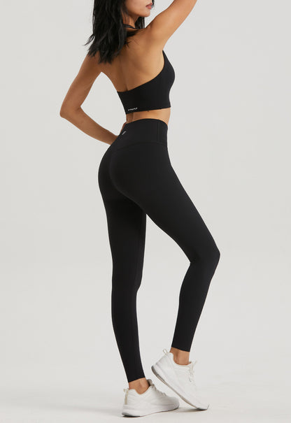 SkinTouch Simple Halter Top Back Beauty Sports Bra