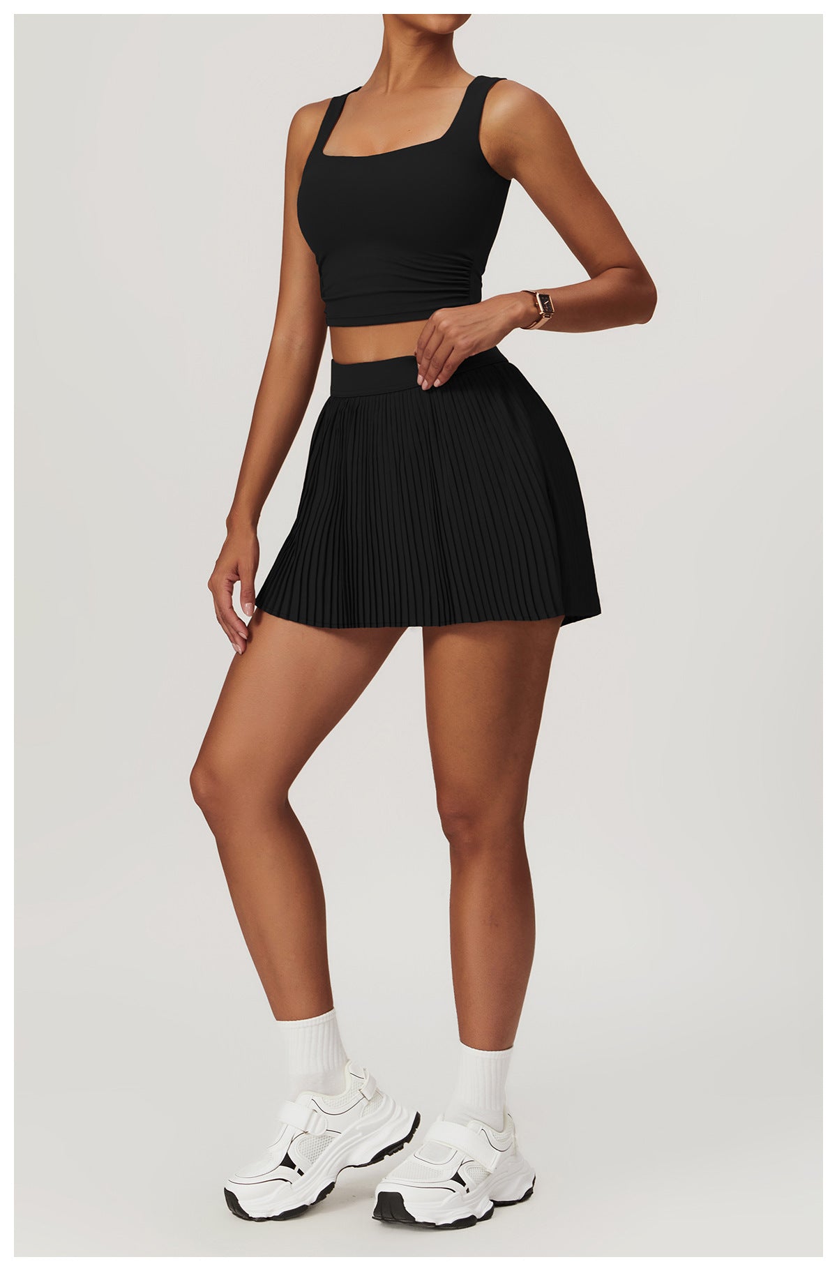 Thick Straps Flat Neck Tank Sports Top